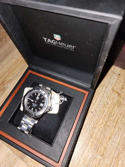 Tag Heuer Aquaracer Black dial 300m Calibre 5