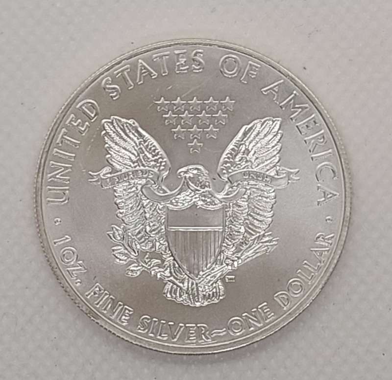 1x2015 1oz fine silver one dollar liberty