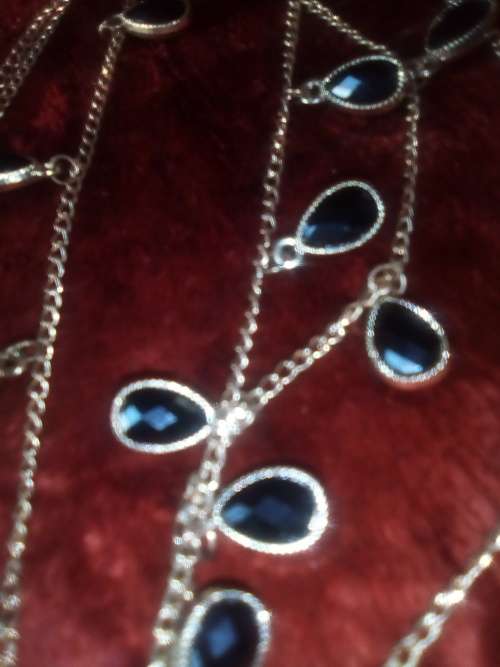 VINTAGE   GOLD  3 LAYER CHAIN  WITH BLACK ONYX STONES
