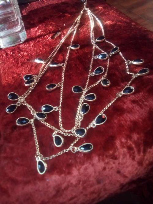 VINTAGE   GOLD  3 LAYER CHAIN  WITH BLACK ONYX STONES