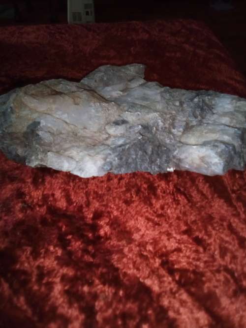 QUARTZ  CLUSTER 7