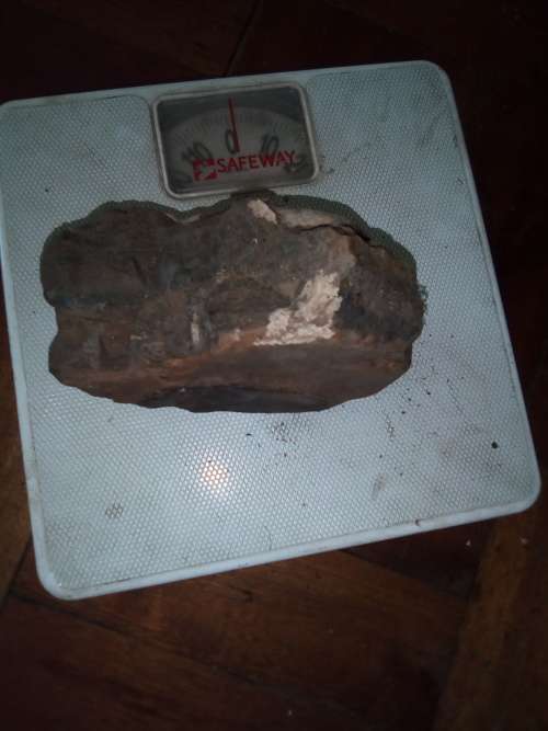 INTERESTING ROCK STONE