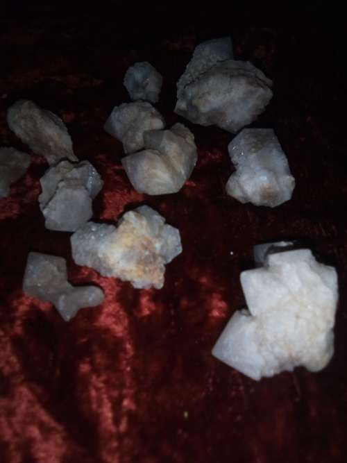 lot quartz clusters
