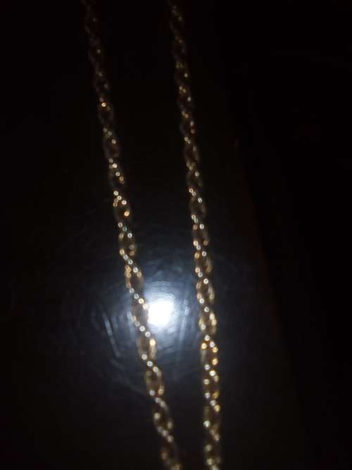 VINTAGE CHAIN WITH CROSS PENDANT
