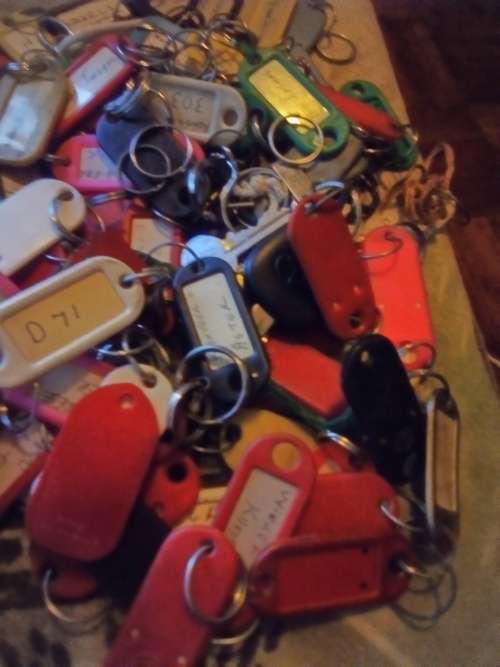 JOB LOT KEY TAG HOLDERS