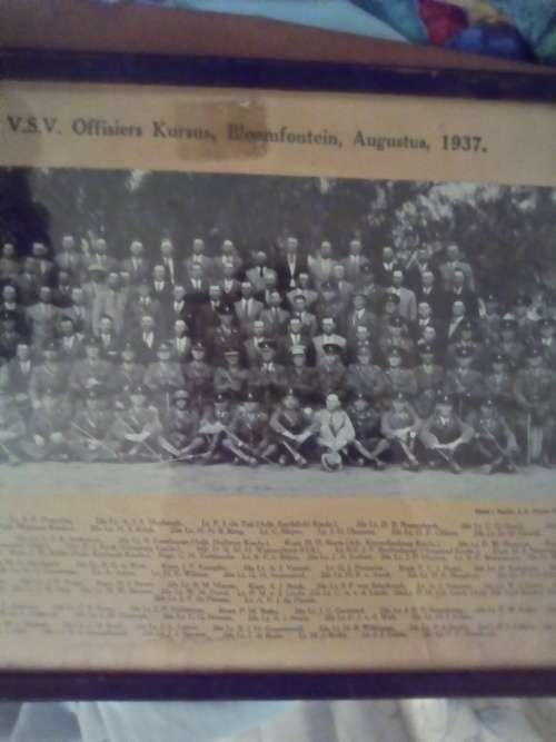 FRAMED PHOTO  VVS OFFISIERE KURSUS 1937