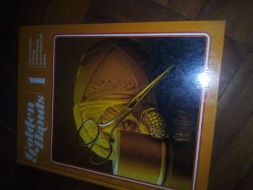 BOOK GOLDEN HANDS  NR 1