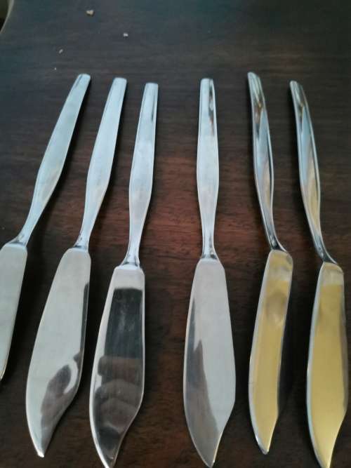 6  VINTAGE MARKED FISH FORKS