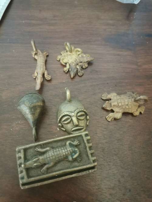 6 SMALL  VINTAGE AFRICAN ART BRONZE ASHANTI CASTINGS