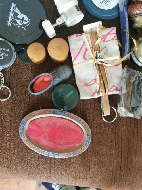 MIXED LOT ITEMS