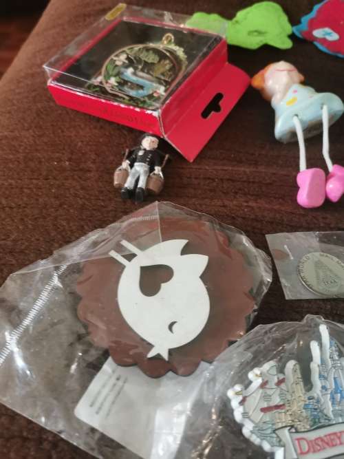 MIXED LOT ITEMS