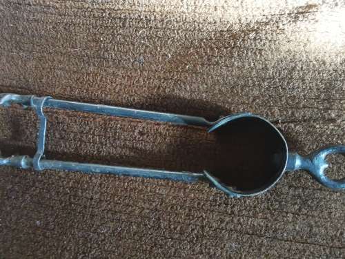 ANTIQUE  CAST IRON COAL TONG