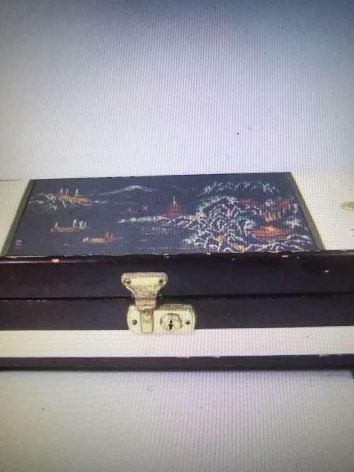 MOUNT FIJI MUSICAL JEWELRY BOX
