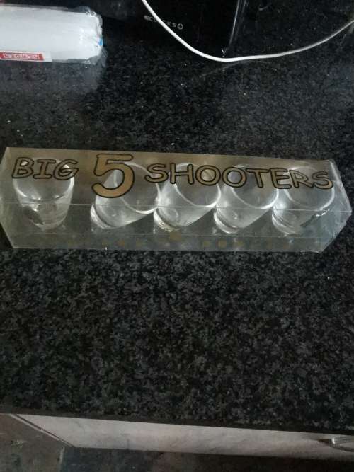 VINTAGE BIG 5 TOT GLASSES