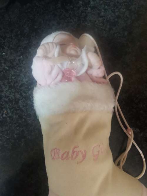 VINTAGE WINDUP SLEEPING BABY DOLL