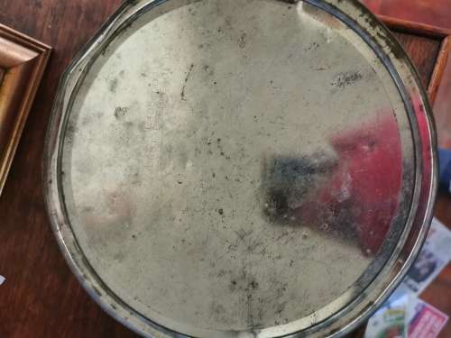 VINTAGE TIN