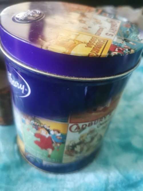 VINTAGE CADBURY TIN