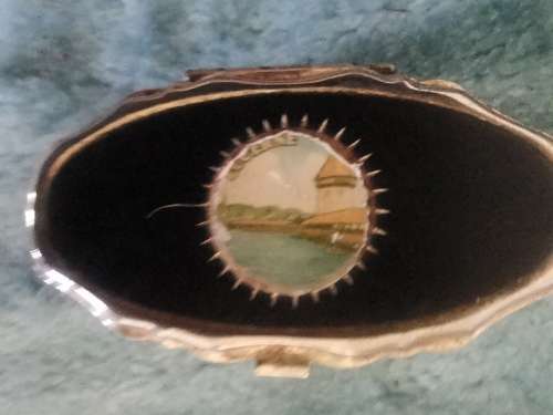 COLLECTABLE  PILL, BOX HOLDER