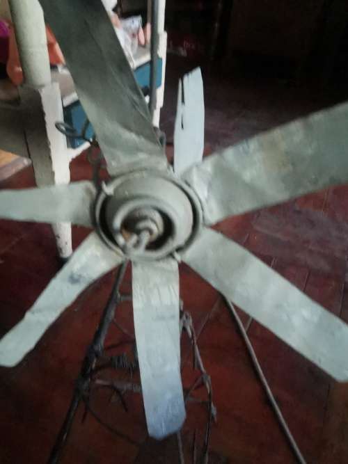 Vntage smallGarden  windmill