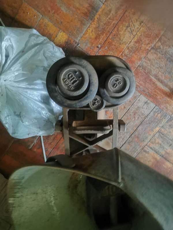 ANTIQUE BURMINGHAM SCALE WITH WEIGHTS