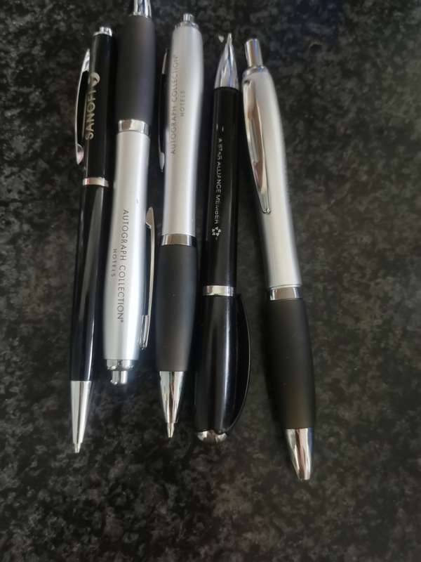 LOT COLLECTABLE VINTAGE PENS