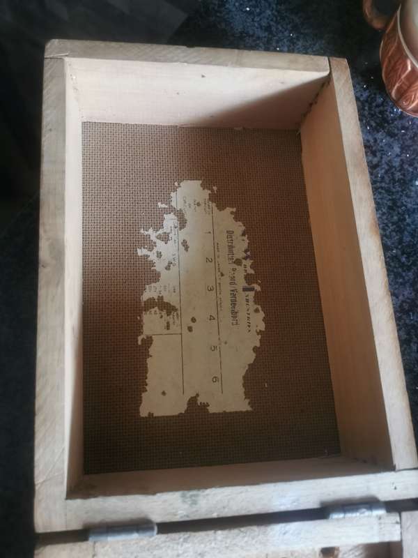 2 VINTAGE WOODEN BOXES WITH LATCH