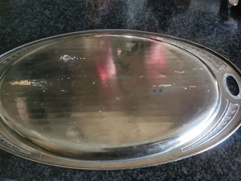 VINTAGE SILVERPLATED TRAY