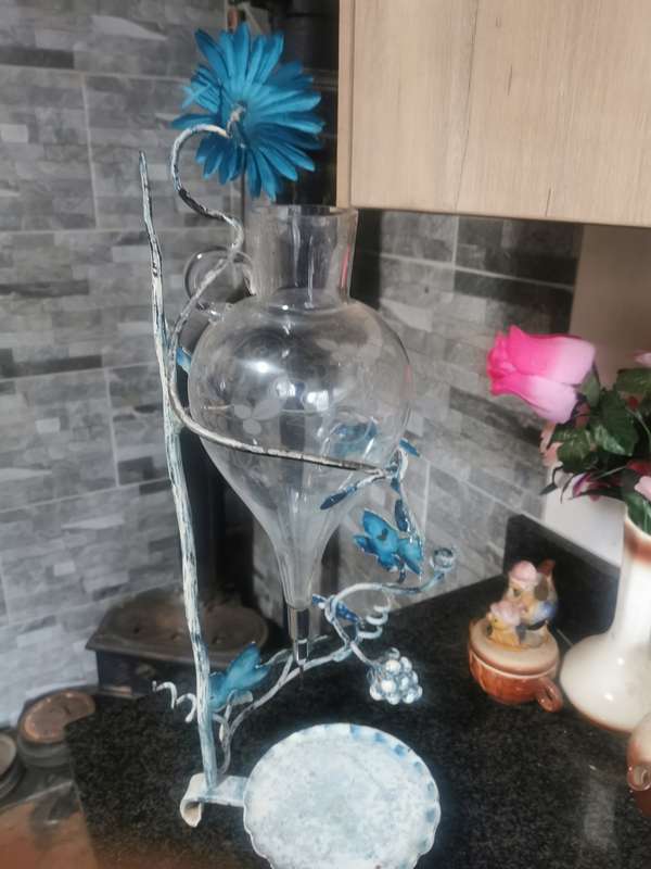 VINTAGE HANDMADE  DECOR