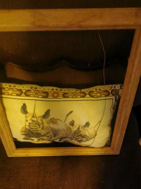 VINTAGE SMALL FRAME