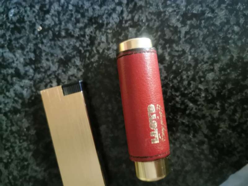 2 COLLECTABLE LIGHTERS
