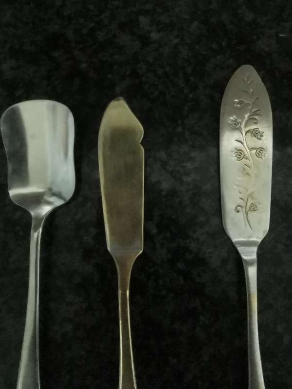 3  Small vintage kitchen utensils