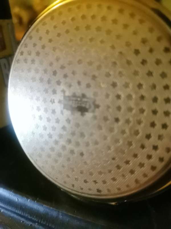 VINTAGE STRATTON EMPTY POWDER TIN