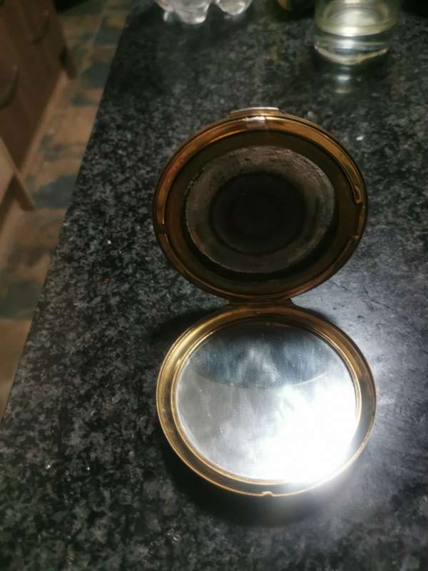 VINTAGE STRATTON EMPTY POWDER TIN