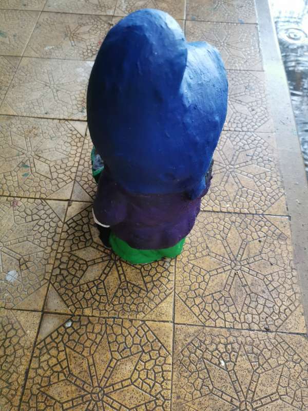 VINTAGE GARDEN  GNOME 3