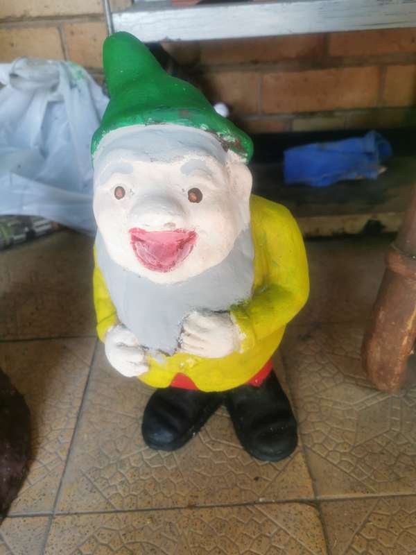 VINTAGE GARDEN GNOME 3