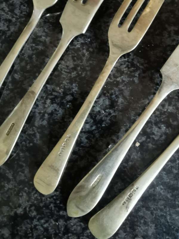6  EPNS FORKS