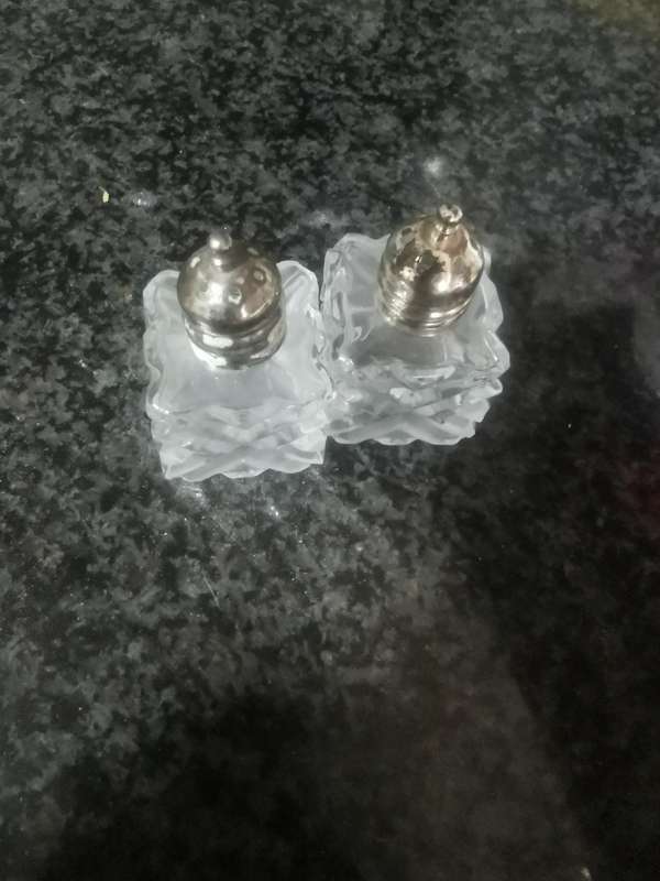 MINIATURE GLASS SALT AND PEPPER SHAKER