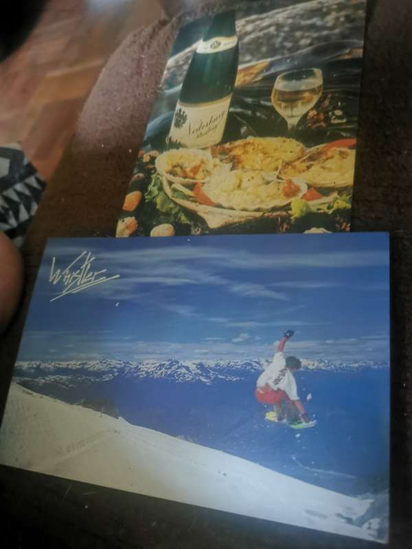 20 VINTAGE UNUSED POSTCARDS  LOT 1