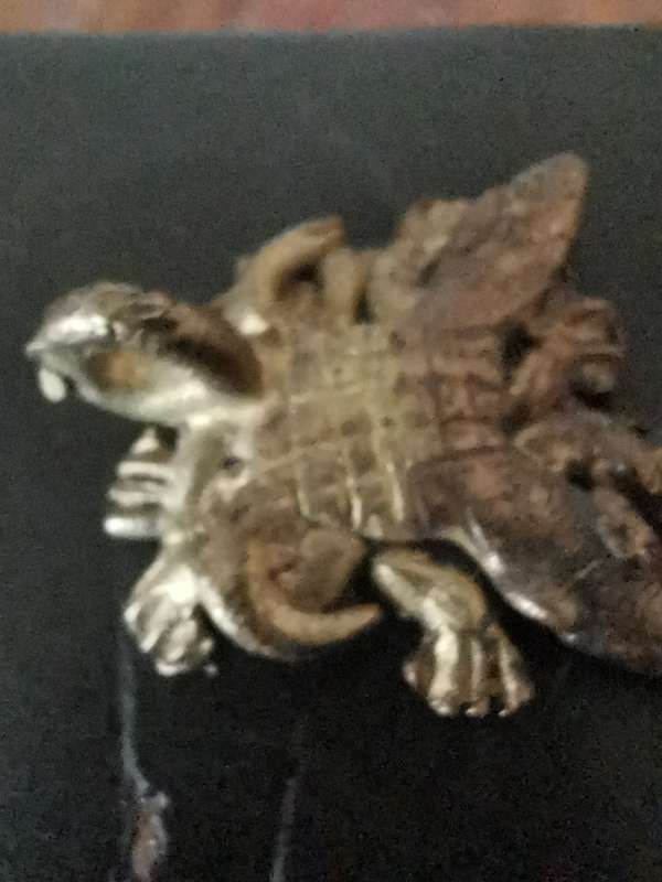 VINTAGE METAL PENDANT