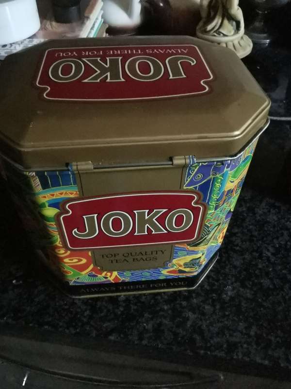 VINTAGE JOKO TIN 3