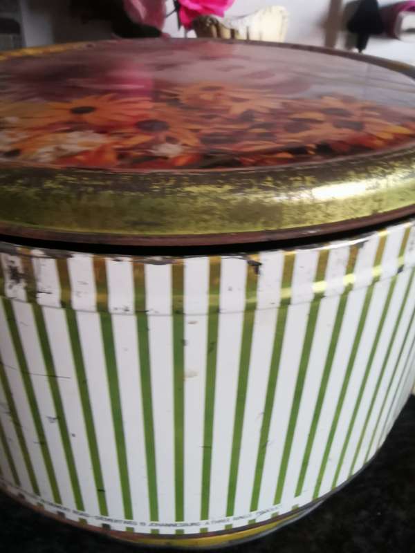 VINTAGE JACARANDA  CHOICE ASSORTED