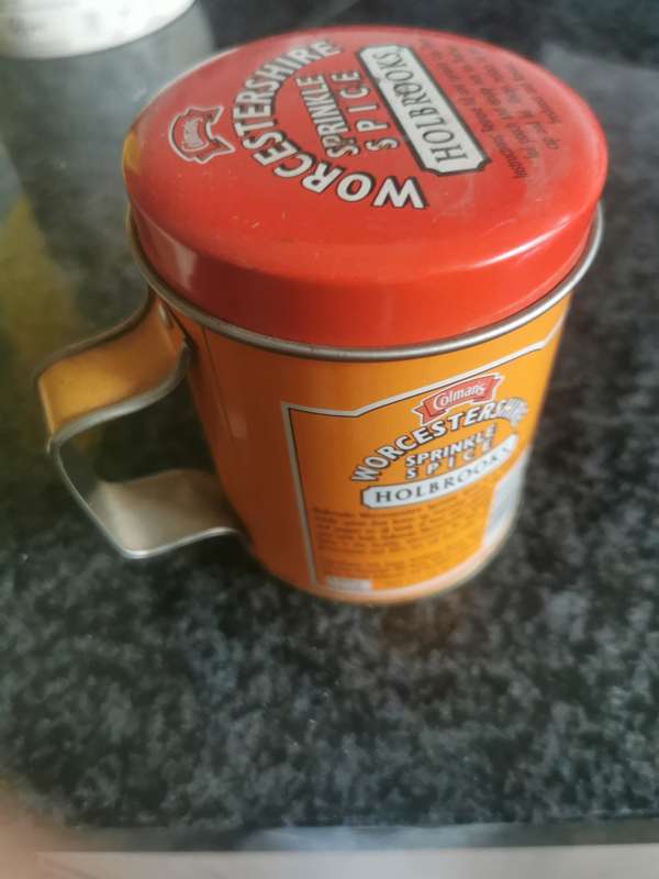 VINTAGE WORCESTERHIRE SPINKLE TIN 3
