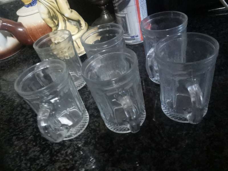 6  6,7CM GLASS MUGS