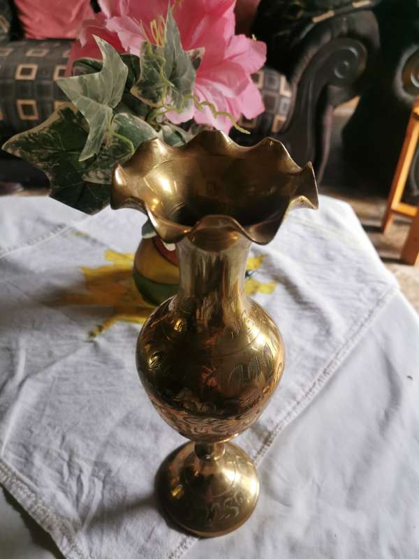 Vintage brass vase 29 cm