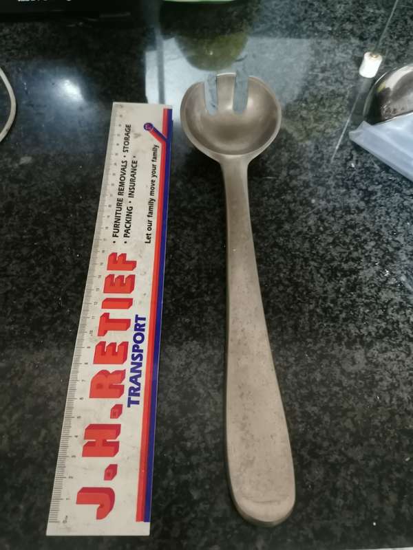 VINTAGE SPAHETTI SPOON