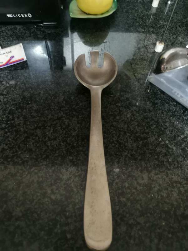 VINTAGE SPAHETTI SPOON