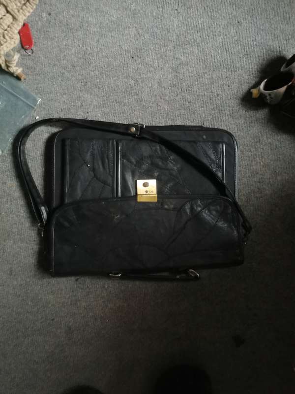 vintage womans sling bag