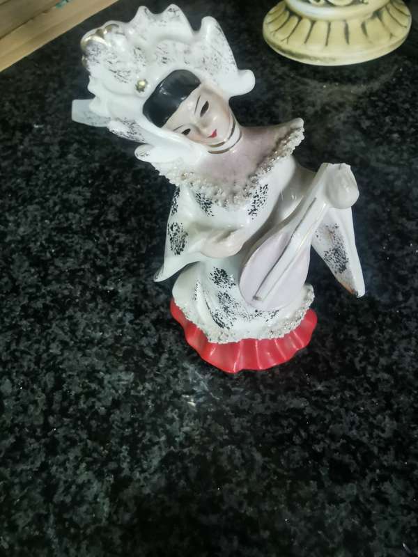 Vintage capri figurine
