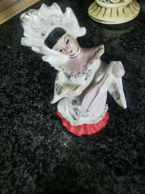 Vintage capri figurine