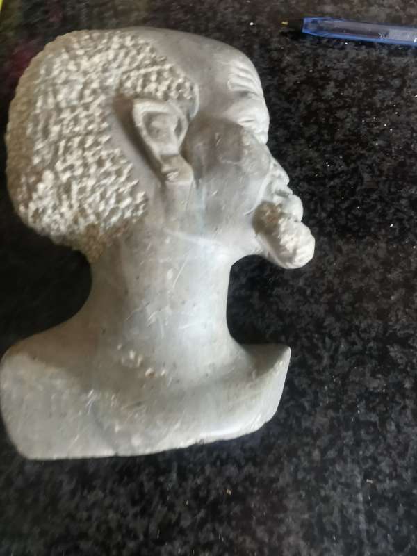 VINTAGE SOAPSTONE CARVING OF AN OLD  MAN